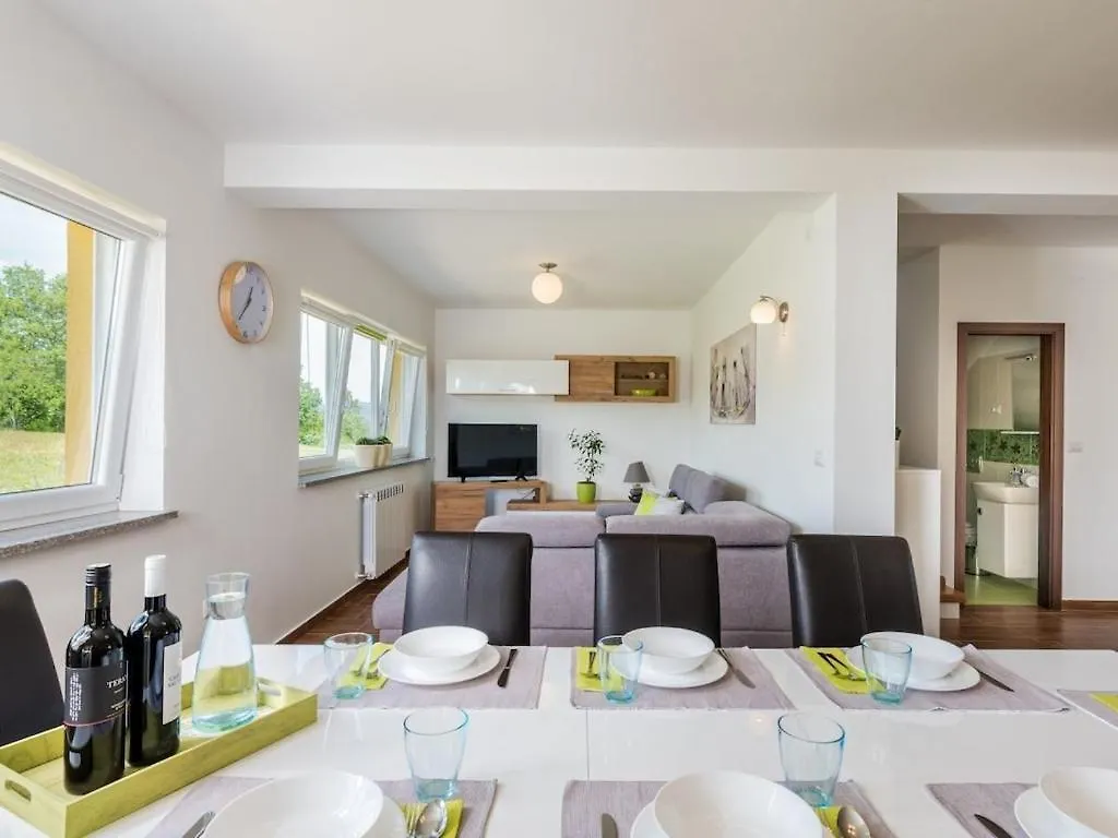 Cosy Apartment In Potpican